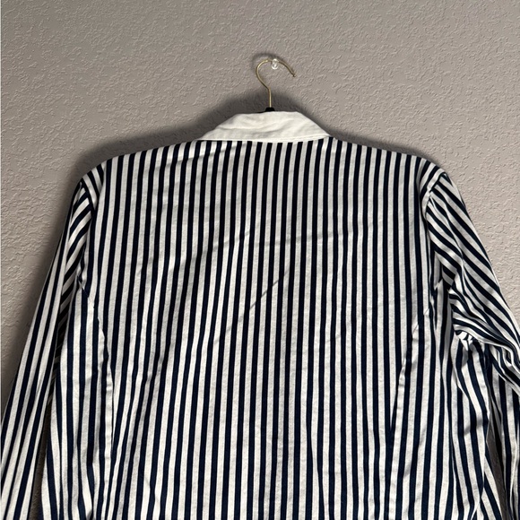 New York & Company White Shirt with Black Vertical Stripes - Picture 6 of 7